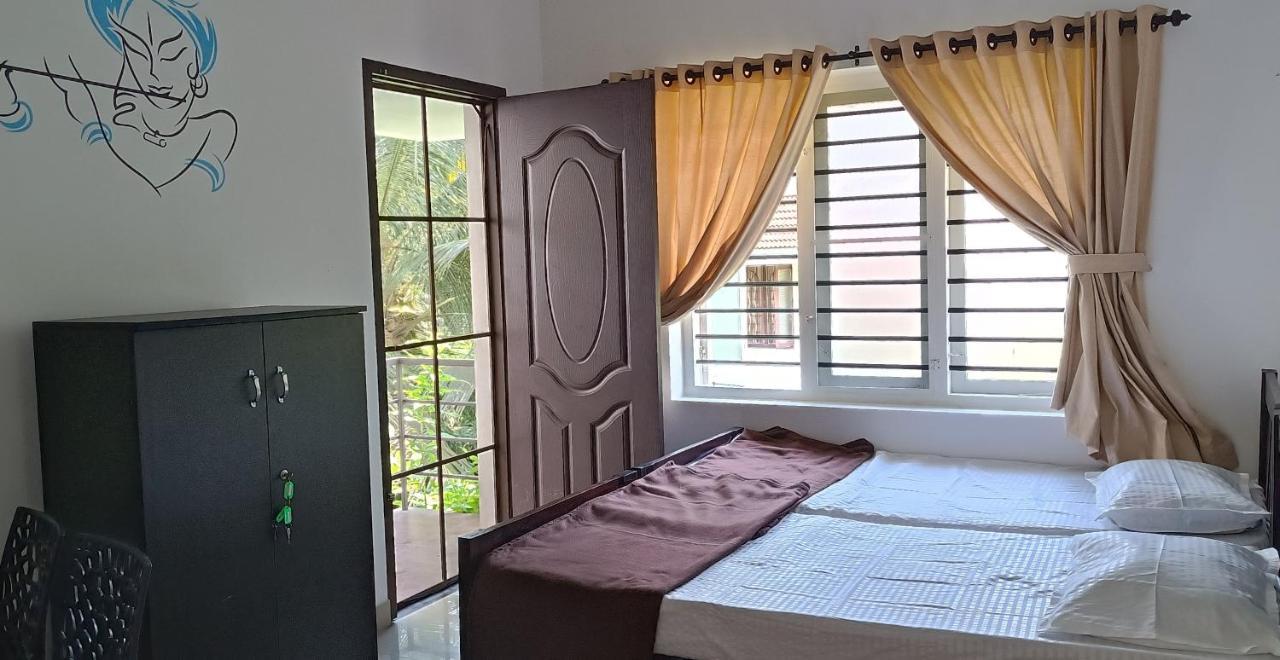 Prakriti Homestay Fortkochi Air Conditioned Rooms Exterior foto